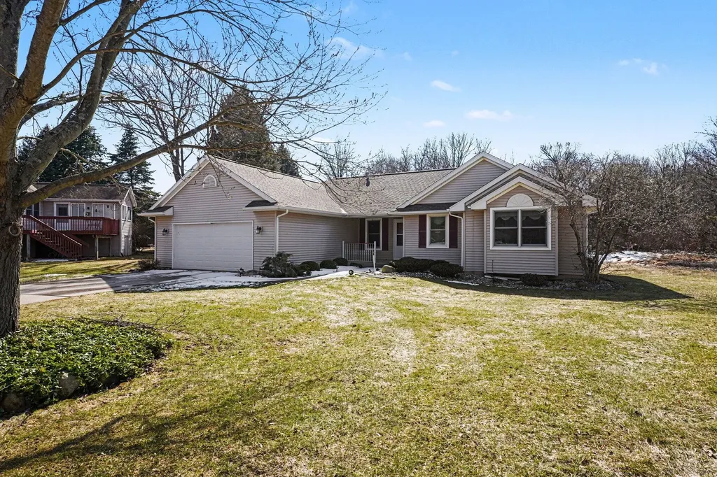 8135 Robinbrook Street Richland Township MI 49083