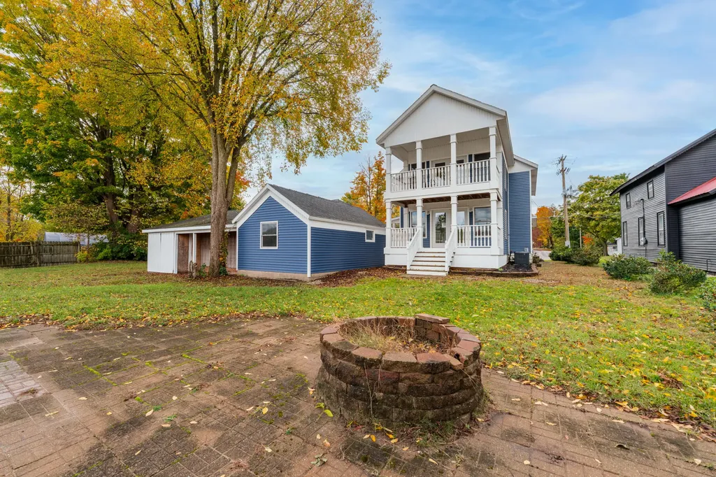 816 River Street Three Rivers City MI 49093