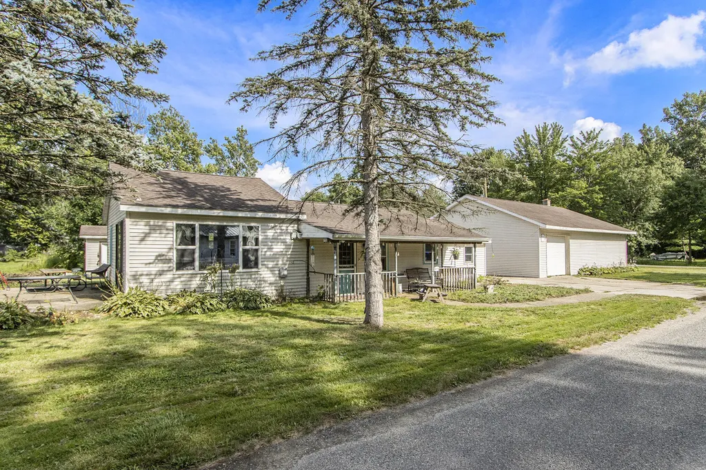 46778 Sycamore Drive Arlington Township MI 49013