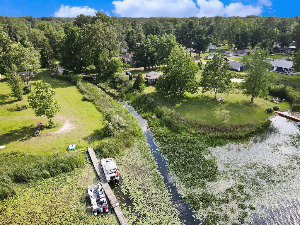 46778 Sycamore Drive Arlington Township MI 49013