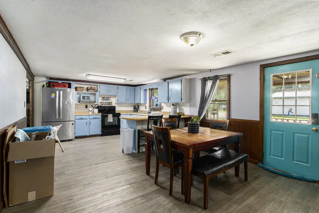 46778 Sycamore Drive Arlington Township MI 49013