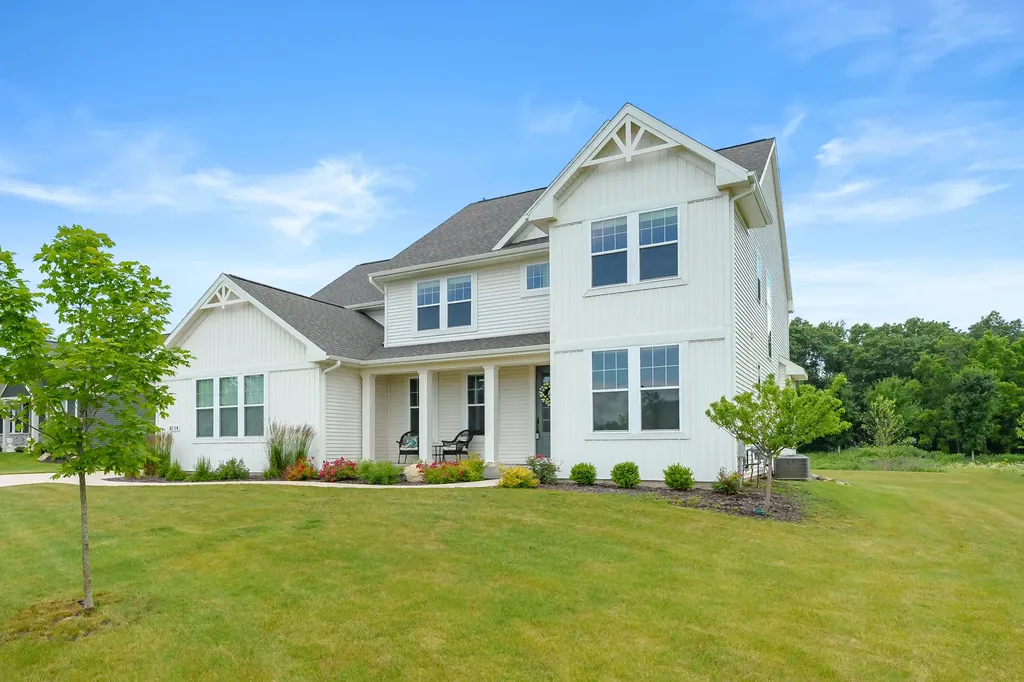 8114 Turning Stone Texas Charter Township MI 49009