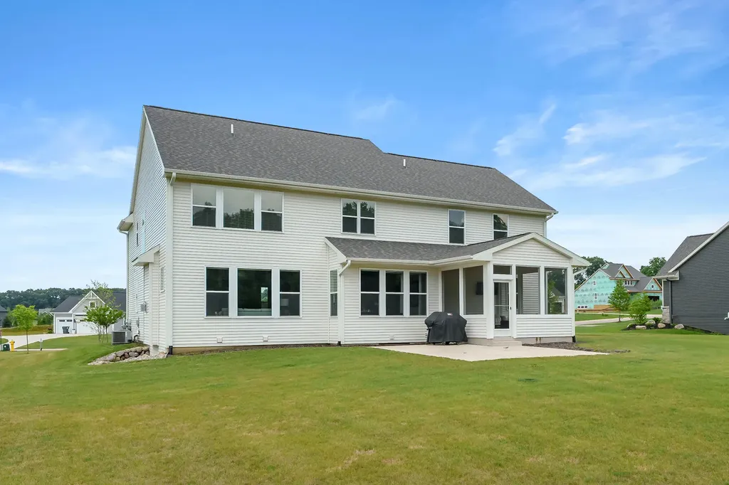 8114 Turning Stone Texas Charter Township MI 49009