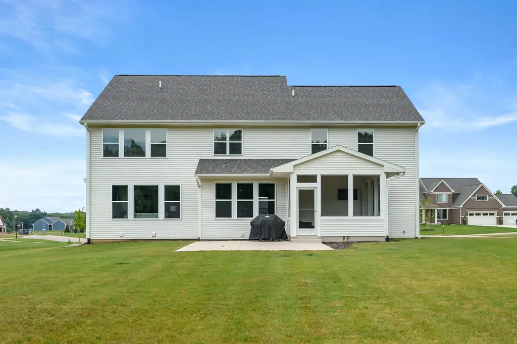 8114 Turning Stone Texas Charter Township MI 49009