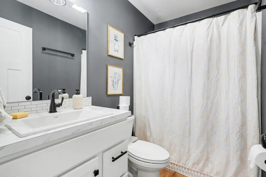 2523 Vanhorn Court Allegan Township MI 49010
