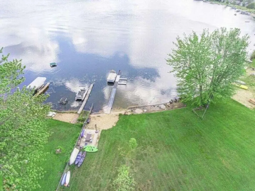 2523 Vanhorn Court Allegan Township MI 49010