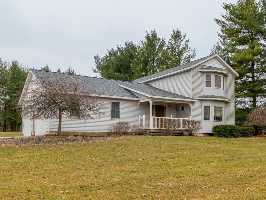 28459 Kelly Road Burr Oak Township MI 49091