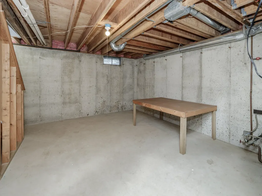 28459 Kelly Road Burr Oak Township MI 49091