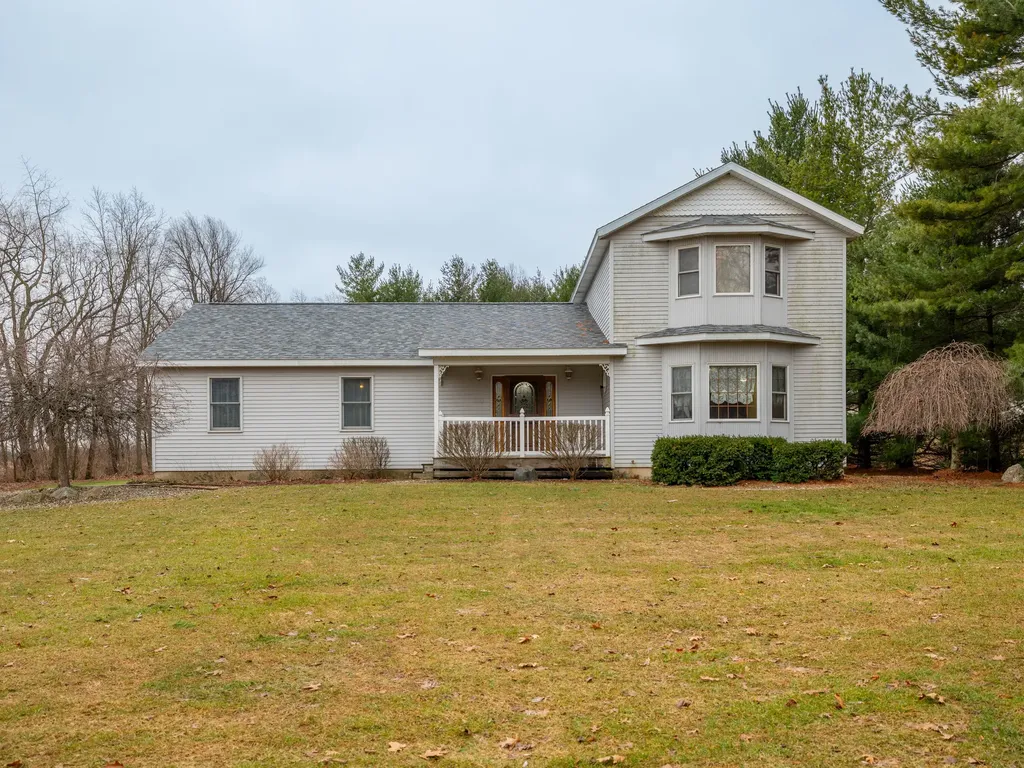 28459 Kelly Road Burr Oak Township MI 49091