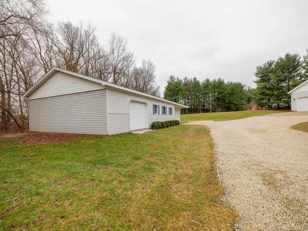 28459 Kelly Road Burr Oak Township MI 49091