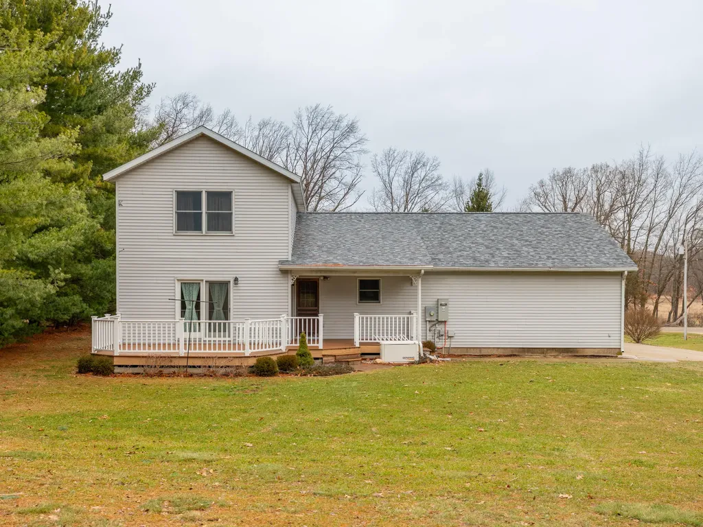28459 Kelly Road Burr Oak Township MI 49091
