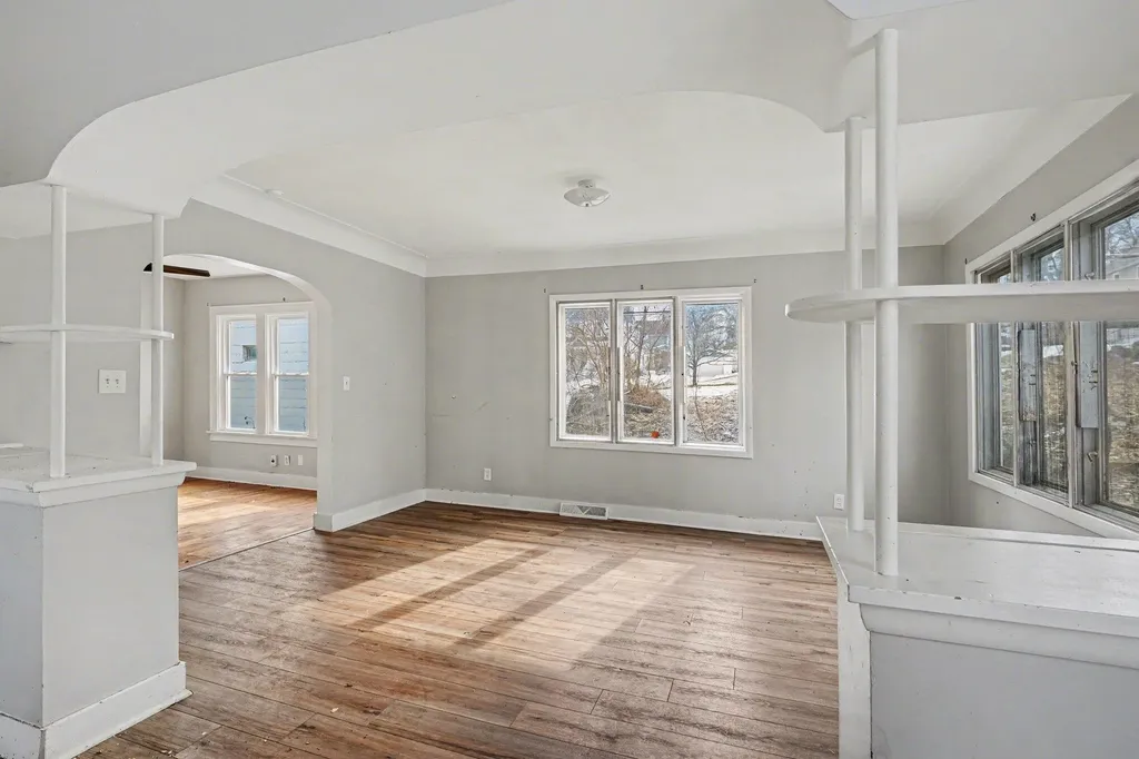2326 S Burdick Street Kalamazoo City MI 49001