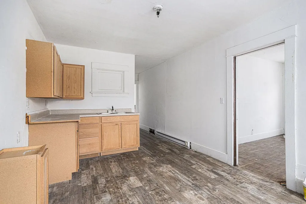 174 Cherry Street Battle Creek City MI 49017
