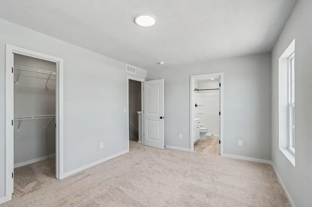 1005 Foxglove Avenue Vicksburg Village MI 49097