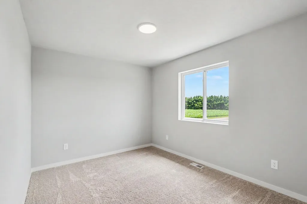 1005 Foxglove Avenue Vicksburg Village MI 49097