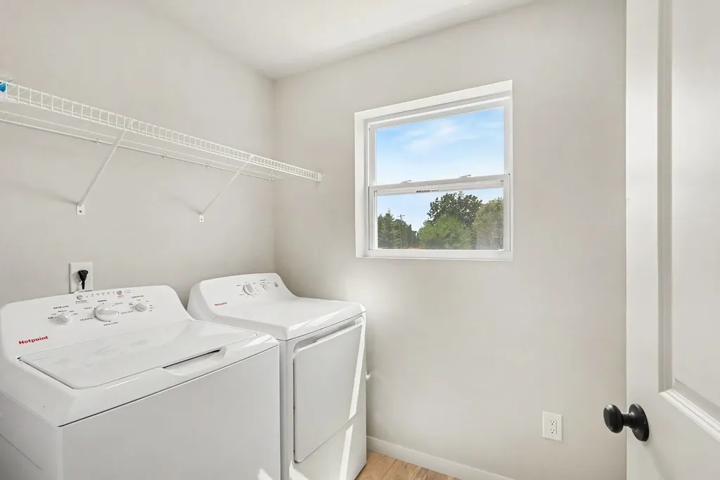1005 Foxglove Avenue Vicksburg Village MI 49097