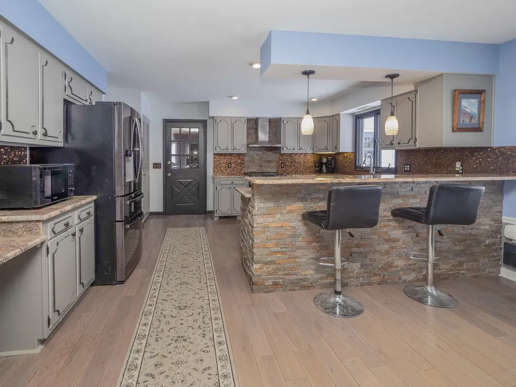 2134 Sycamore Lane Kalamazoo City MI 49008