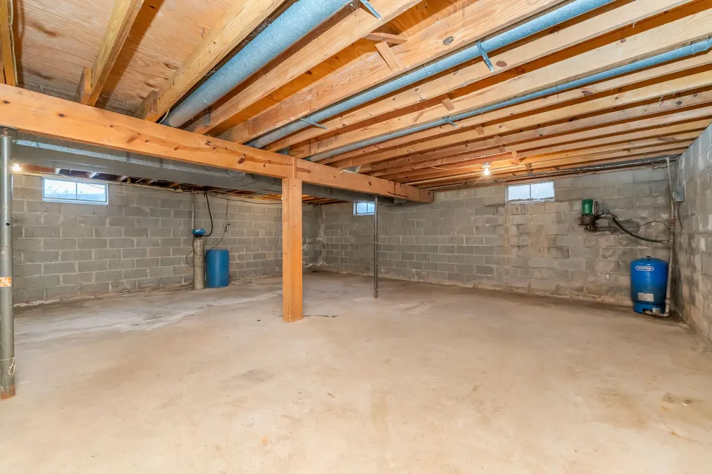 10798 Pleasant Lake Road Barry Township MI 49046