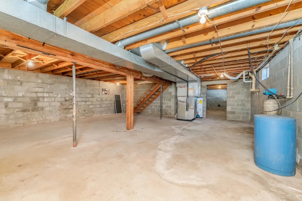 10798 Pleasant Lake Road Barry Township MI 49046