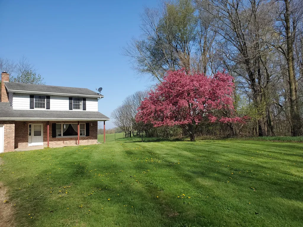 10798 Pleasant Lake Road Barry Township MI 49046