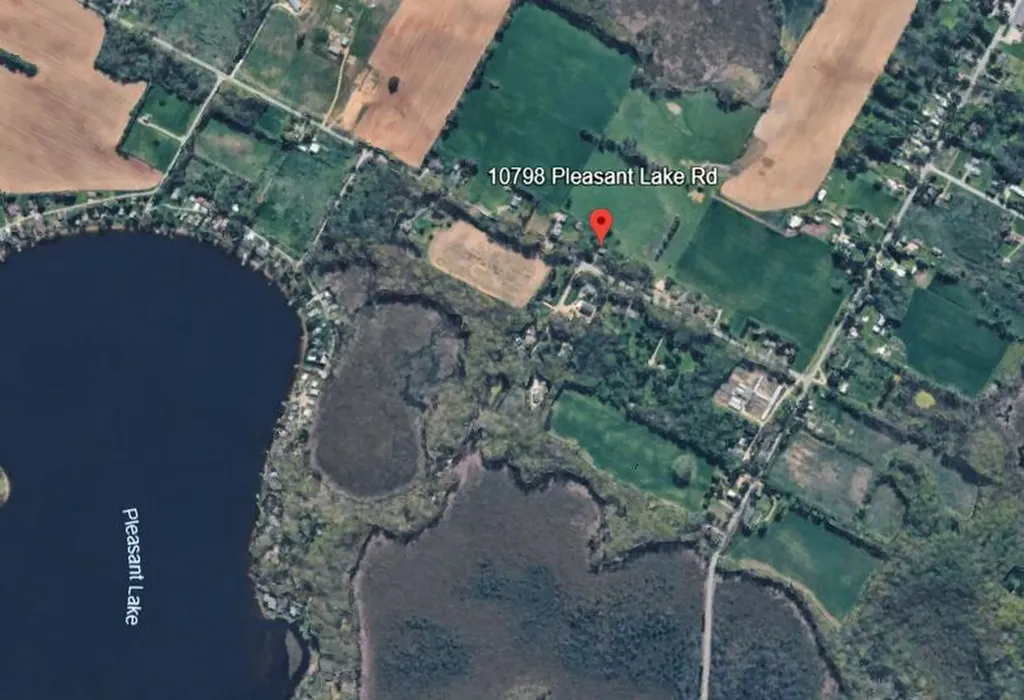 10798 Pleasant Lake Road Barry Township MI 49046