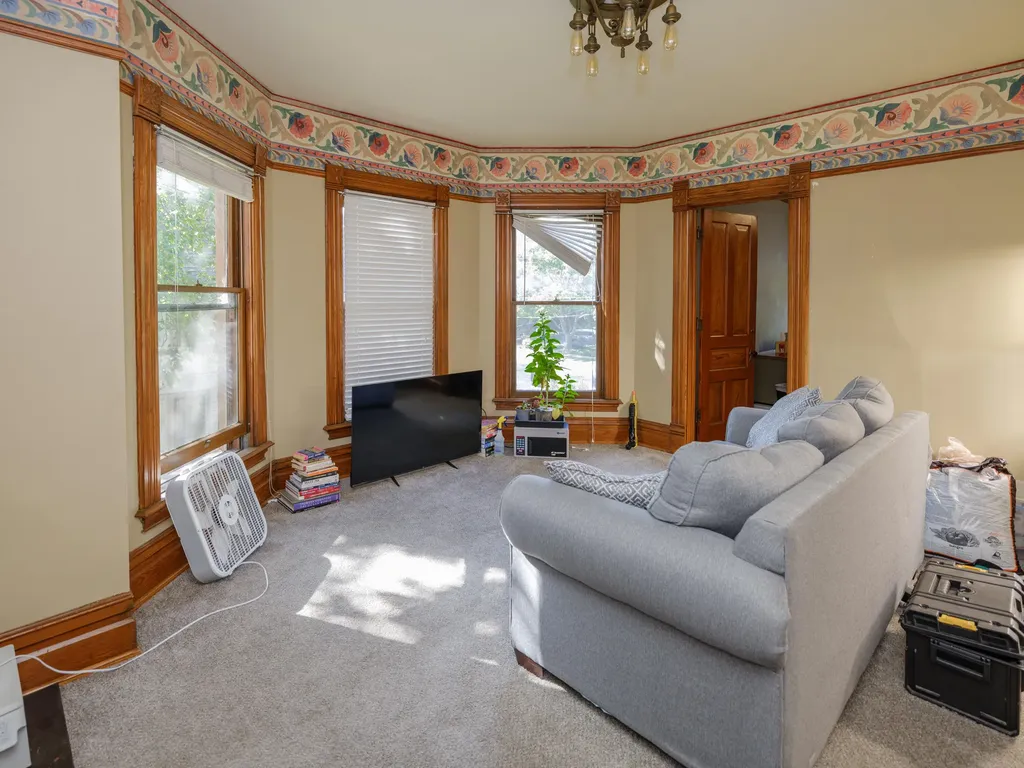 232 Woodward Avenue Kalamazoo City MI 49007
