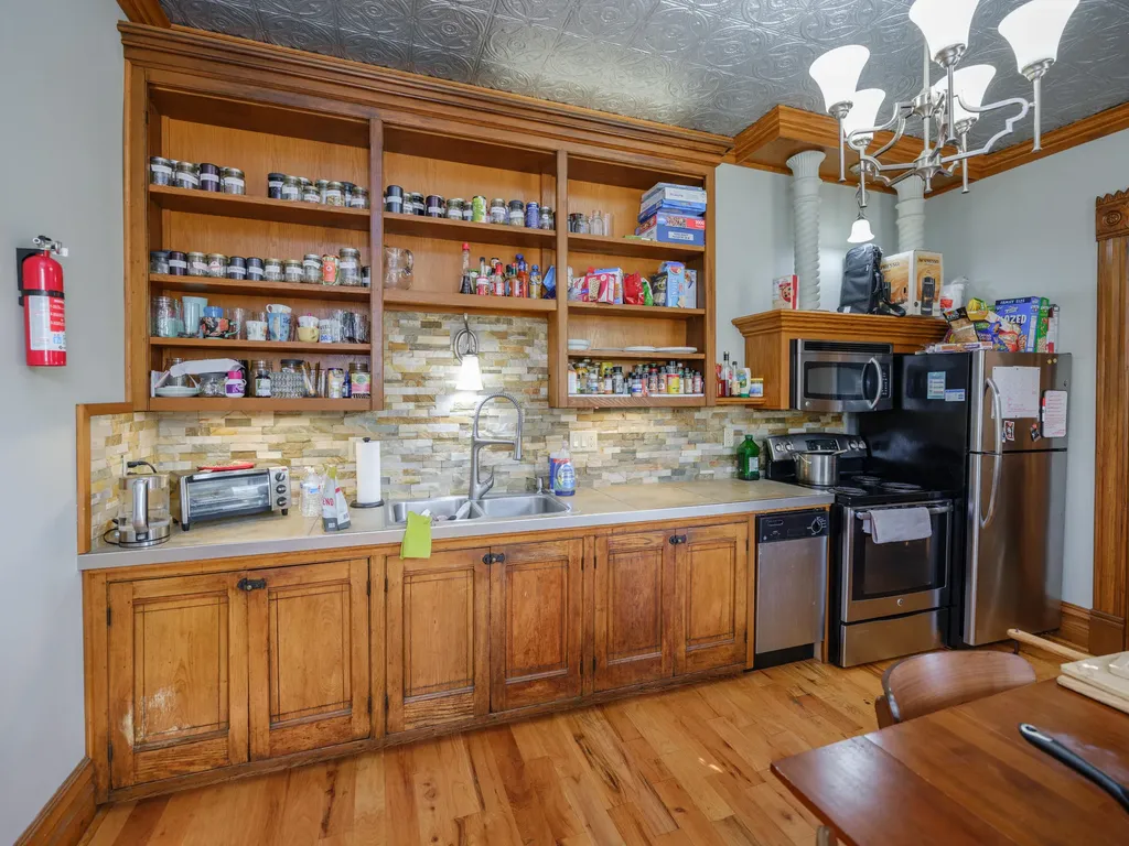 232 Woodward Avenue Kalamazoo City MI 49007