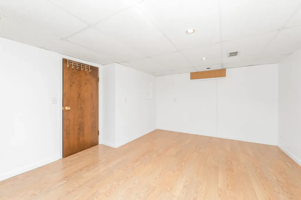 2657 Thayer Avenue Cooper Charter Township MI 49004