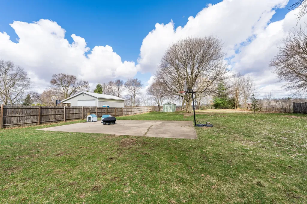 2657 Thayer Avenue Cooper Charter Township MI 49004