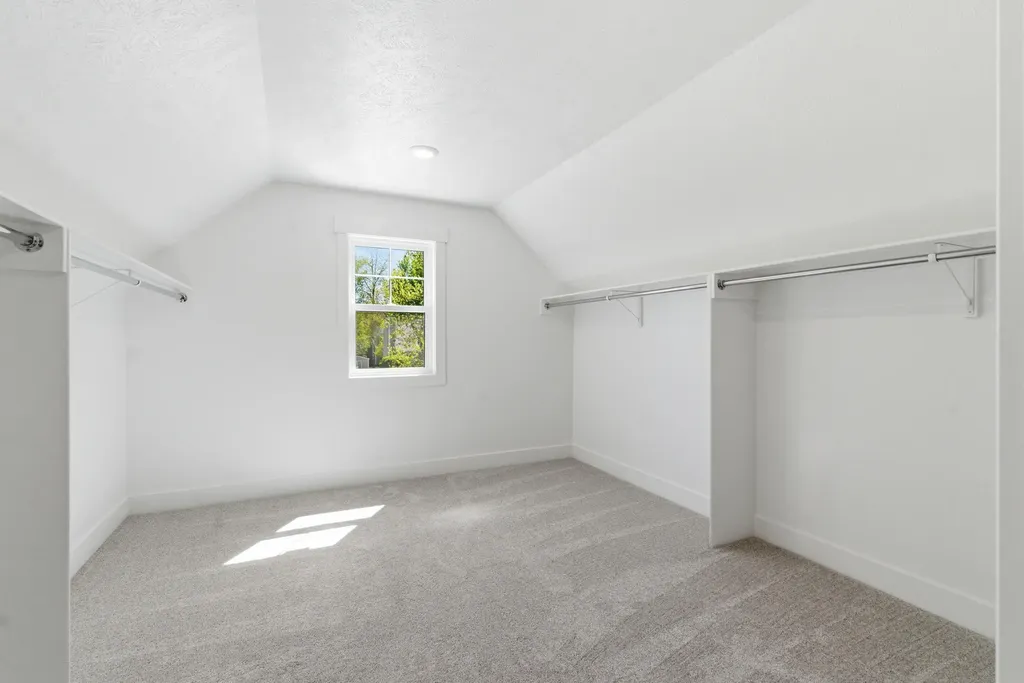 2612 Ashford Trail Portage City MI 49024