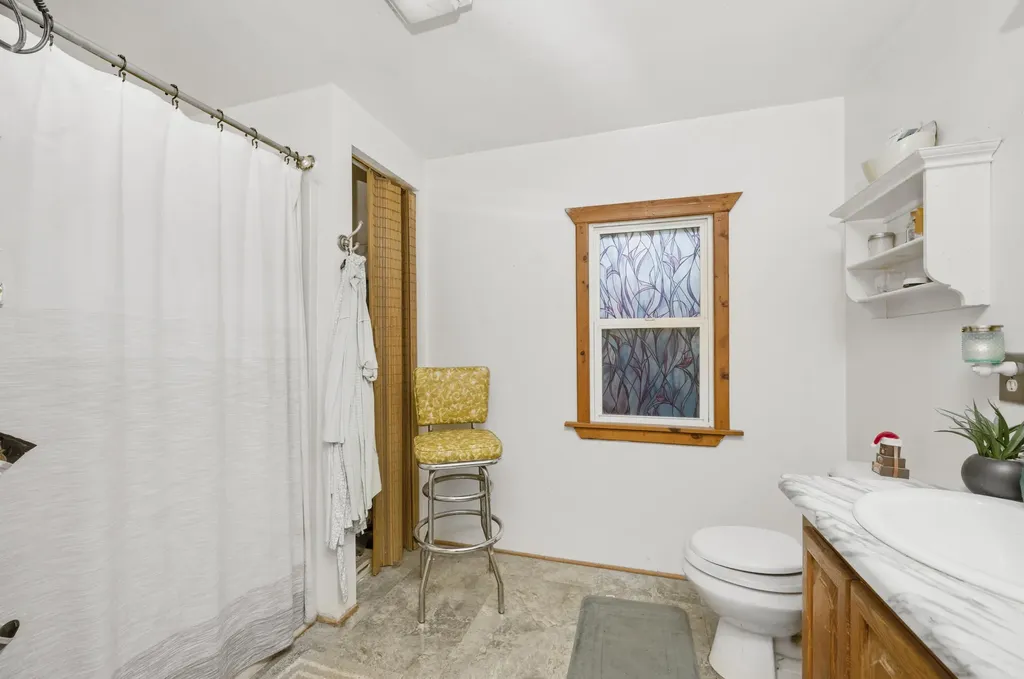 1411 Egleston Avenue Kalamazoo City MI 49001