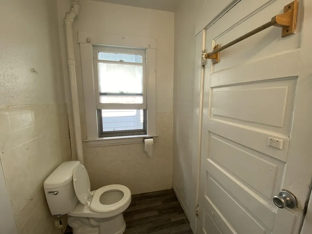 613 Pearl Street Kalamazoo City MI 49007
