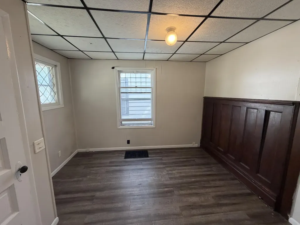 613 Pearl Street Kalamazoo City MI 49007