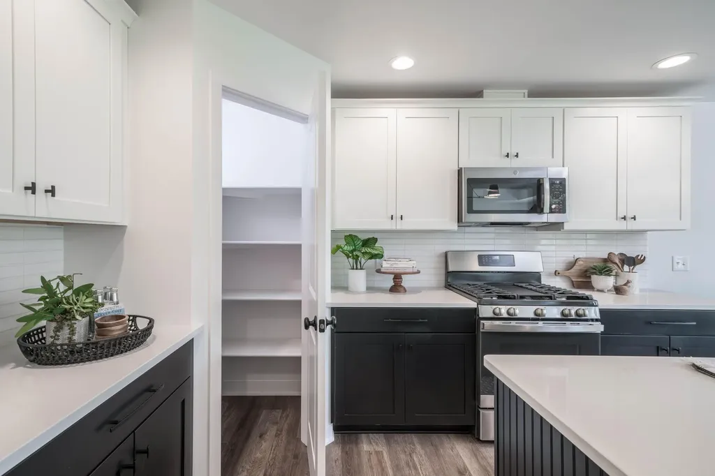 3700 Marabella Place Kalamazoo Charter Township MI 49006