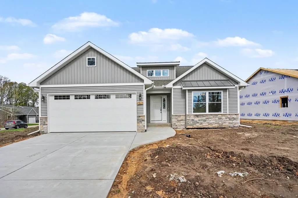 7827 Hatton Circle Richland Village MI 49083