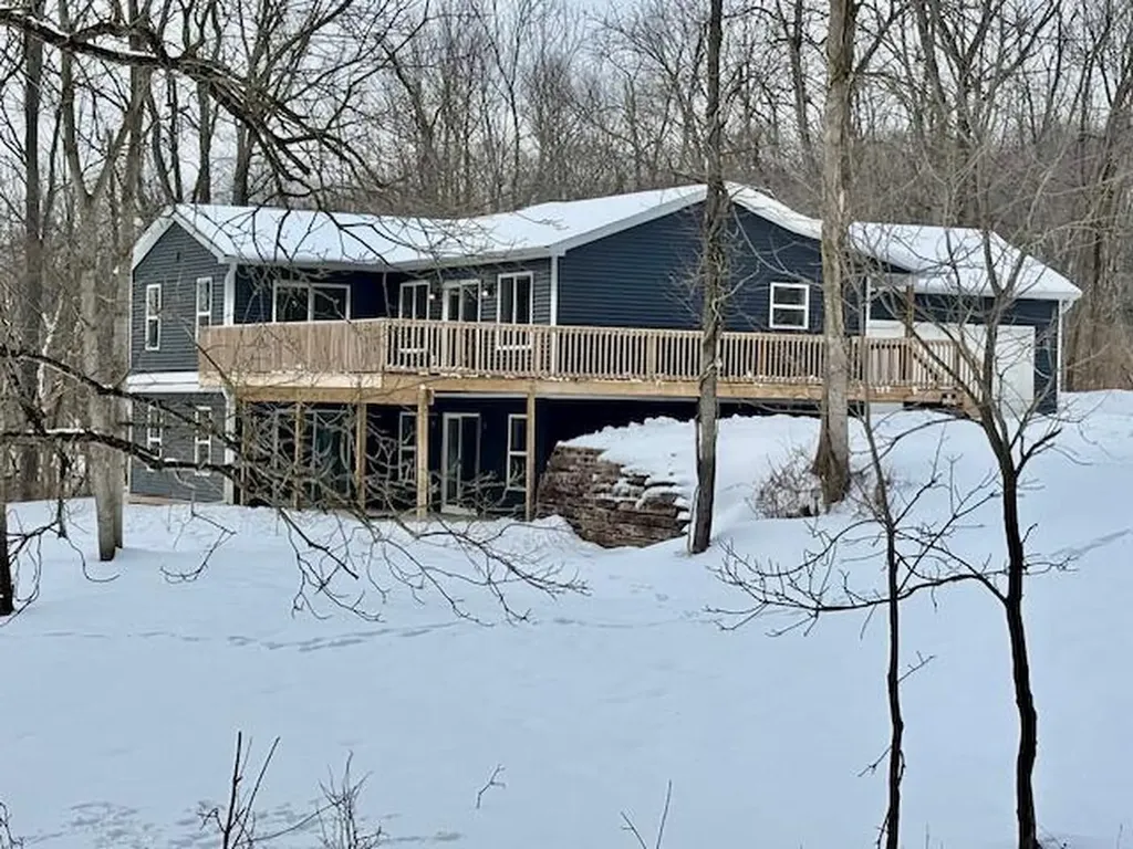 10491 Cranberry Lake Road Flowerfield Township MI 49067