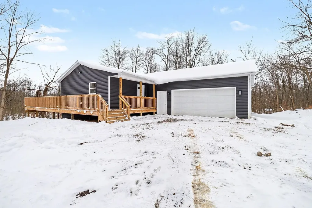 10491 Cranberry Lake Road Flowerfield Township MI 49067