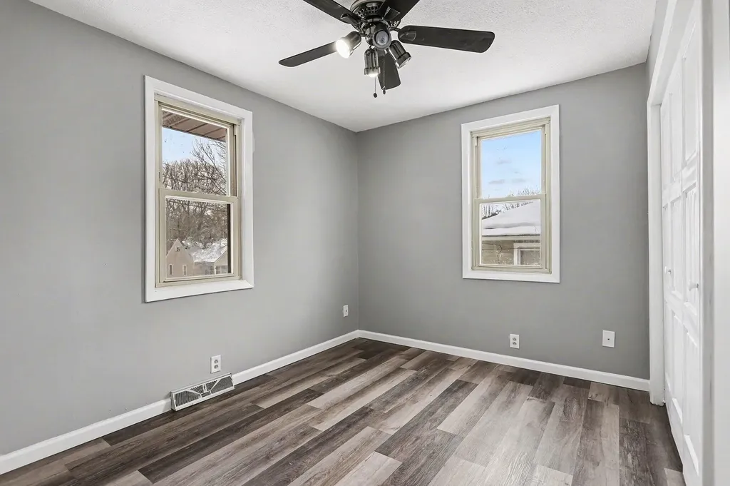 17 Evanston Emmett Charter Township MI 49014