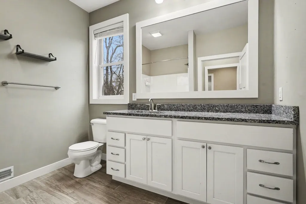 9222 Hatton Circle Richland Village MI 49083