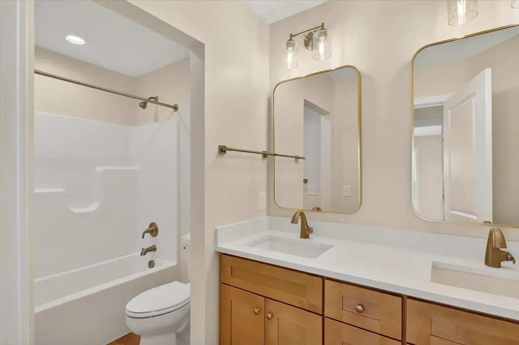 6697 Chaffey Creek Trail Richland Township MI 49083