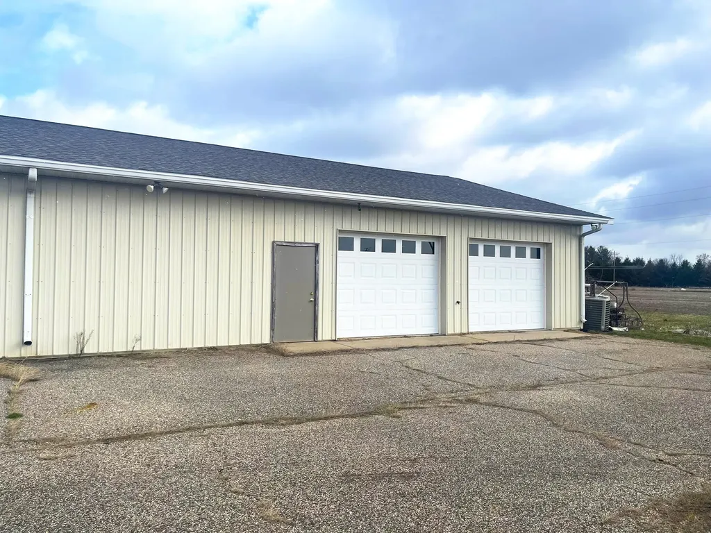 15675 Morris Industrial Drive Schoolcraft Township MI 49087