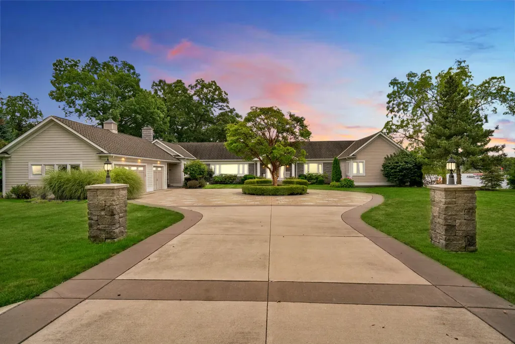 179 Wheaton Avenue Battle Creek City MI 49015