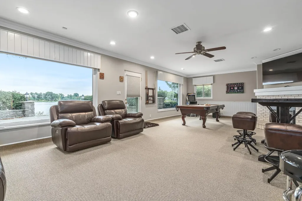 179 Wheaton Avenue Battle Creek City MI 49015