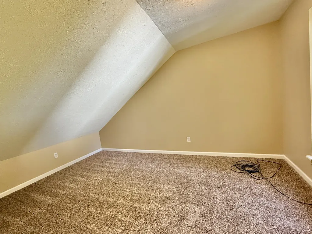 821 Trimble Avenue Kalamazoo City MI 49048