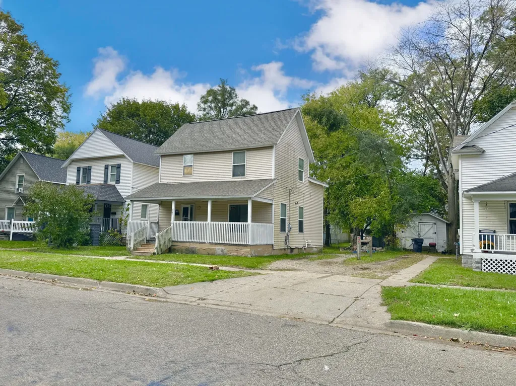 821 Trimble Avenue Kalamazoo City MI 49048