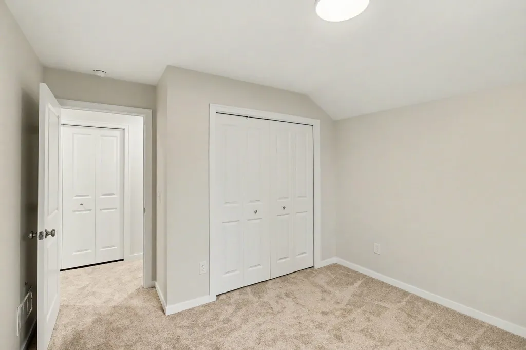 2059 Topaz Lane Portage City MI 49002
