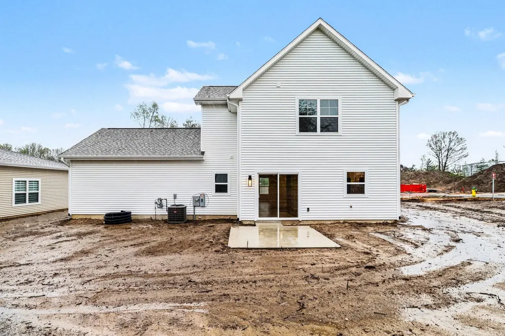2011 Topaz Lane Portage City MI 49002