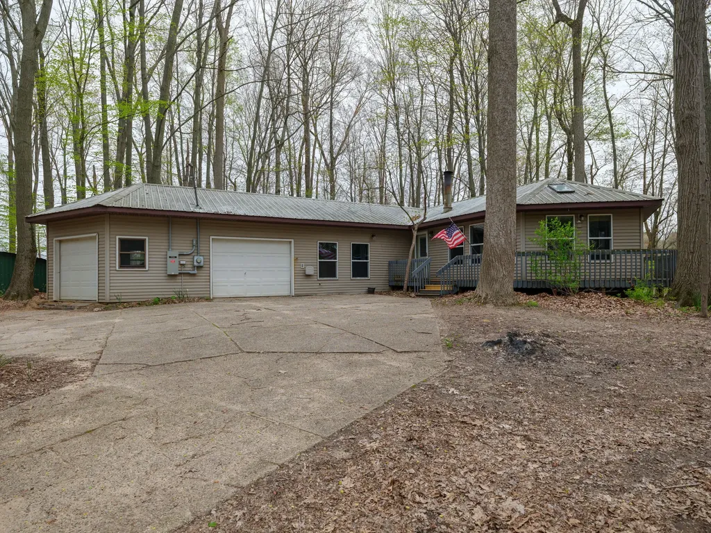 22431 Paulson Road Pine Grove Township MI 49055