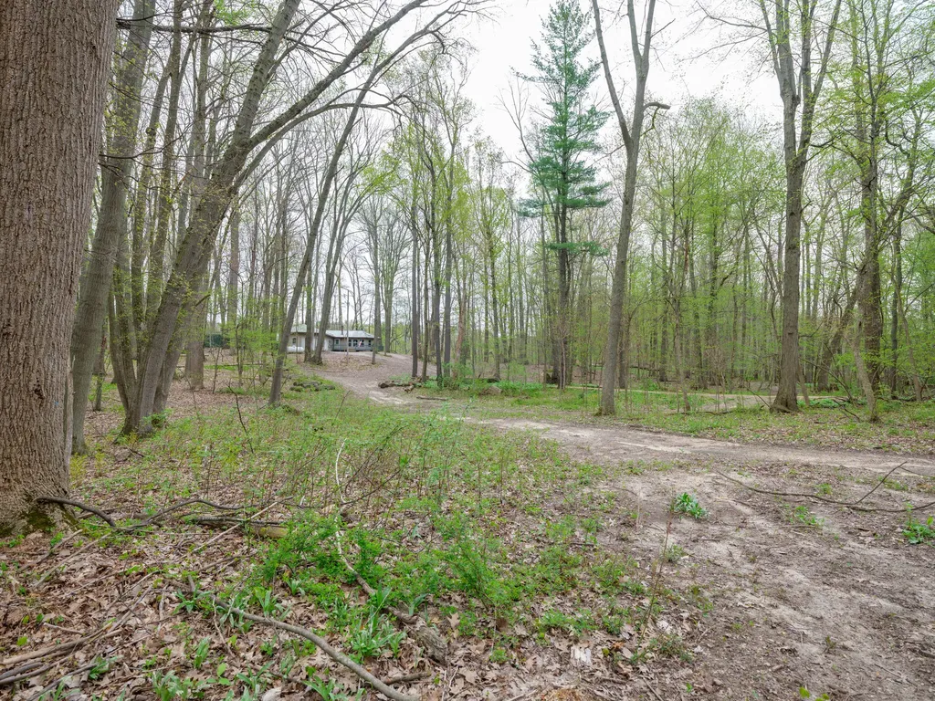 22431 Paulson Road Pine Grove Township MI 49055