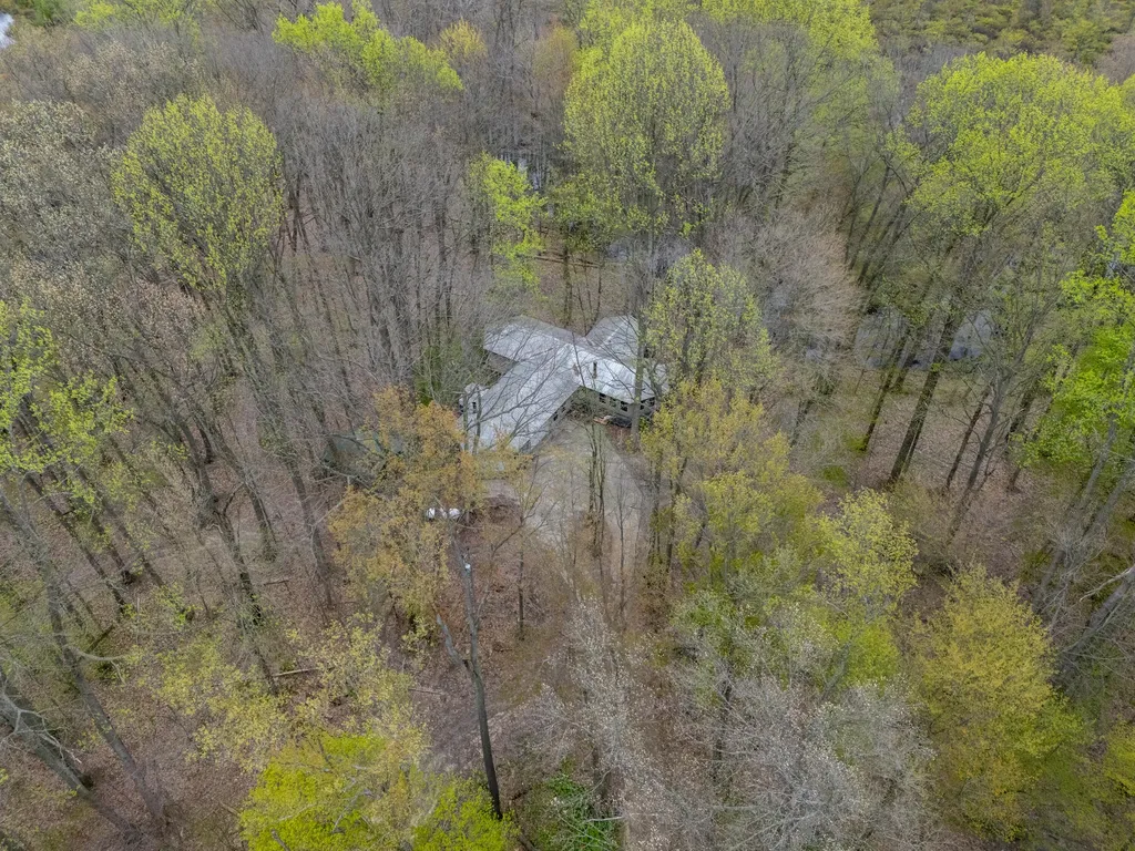 22431 Paulson Road Pine Grove Township MI 49055